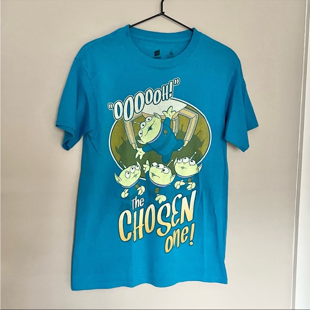 🎁3/$30 Disney Toy Story Alien The Claw The Chosen One Blue Short Sleeve Shirt S